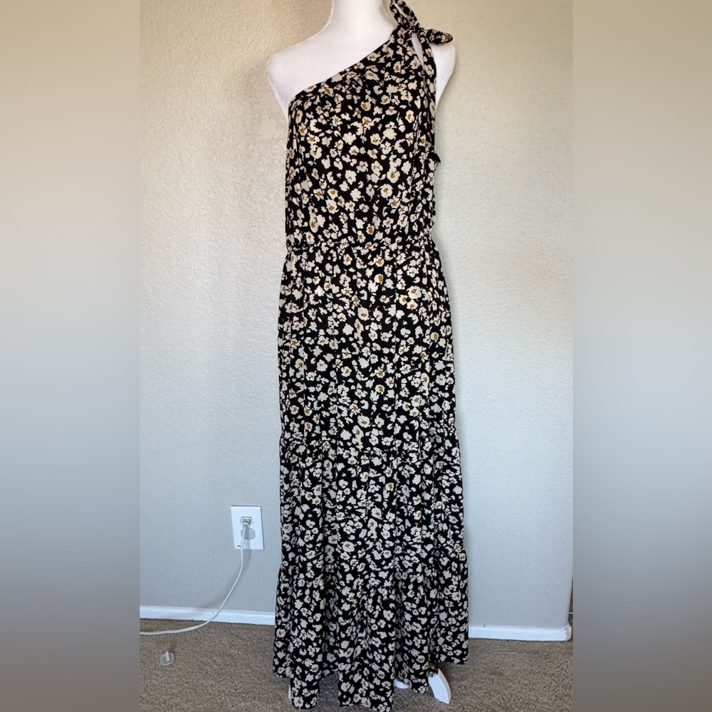One Shoulder Maxi Floral Dress